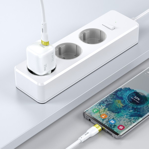 Xbyte XB-4708 25W USB-C Schnellladegerät Set mit Kabel – EU Stecker